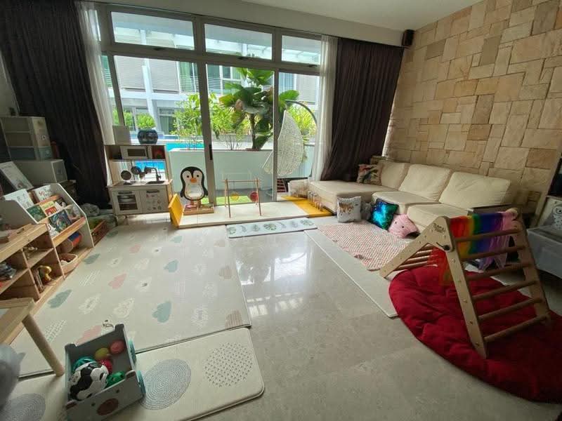Sommerville Regency, 22 Lorong Selangat, Macpherson / Potong Pasir, 5 Bedrooms, 2,562 sqft, Cluster House For Rent, by Karen Ang, 24721061 - PropertyGuru.com.sg