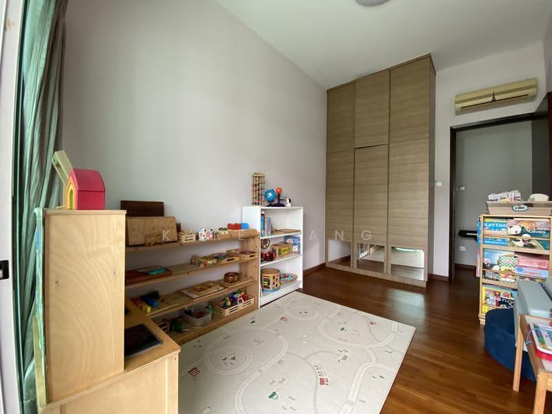 Sommerville Regency, 22 Lorong Selangat, Macpherson / Potong Pasir, 5 Bedrooms, 2,562 sqft, Cluster House For Rent, by Karen Ang, 24721061 - PropertyGuru.com.sg