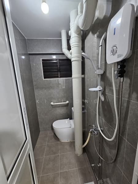 879 Yishun Street 81, 879 Yishun Street 81, 2 Bedrooms, 896 sqft, HDB Flat For Rent, by Kiwi Ong Propnex, 24721549 - PropertyGuru.com.sg