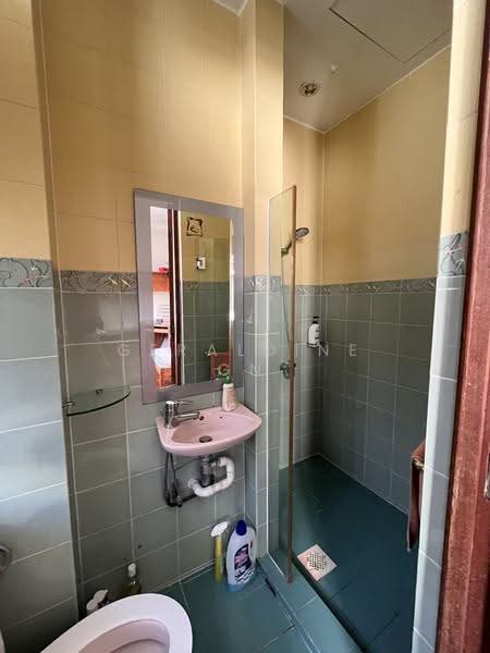 Dong Xing Court, 3 Tay Lian Teck Road, East Coast / Marine Parade, 2 Bedrooms, 1,000 sqft, Condominium For Rent, by Geraldine Gn, 24721887 - PropertyGuru.com.sg