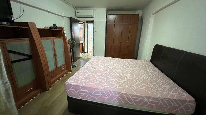 For Rent - 272 Tampines Street 22