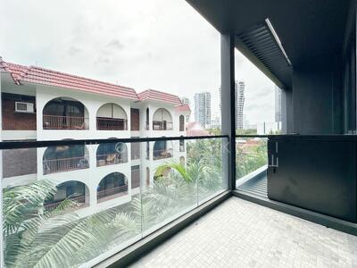 For Rent - Jervois Prive