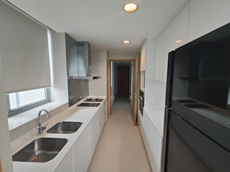 Park Infinia at Wee Nam, 2 Lincoln Road, 3 Bedrooms, 1,464 sqft, Condominium For Rent, by Robin Ker, 24724031 - Kitchen - PropertyGuru.com.sg