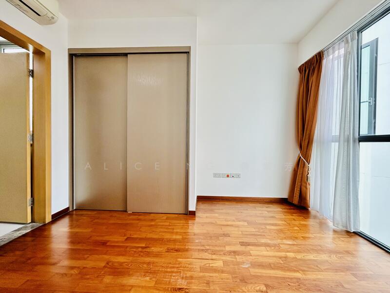 For Rent - Eight Courtyards