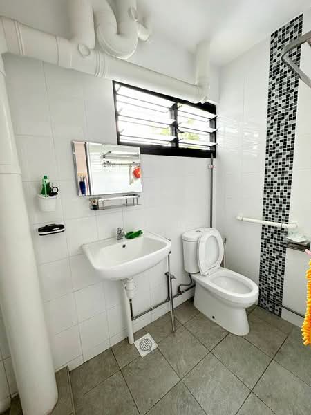 326 Woodlands Street 32, 326 Woodlands Street 32, Room Rental, 200 sqft, HDB Flat For Rent, by Roy Yeo, 24724844 - PropertyGuru.com.sg