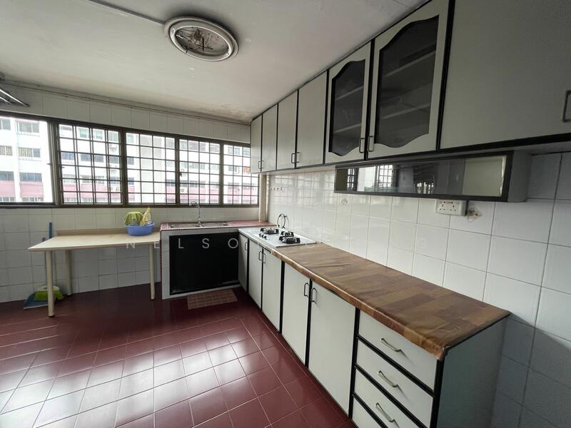 For Rent - 3 Queen's Road