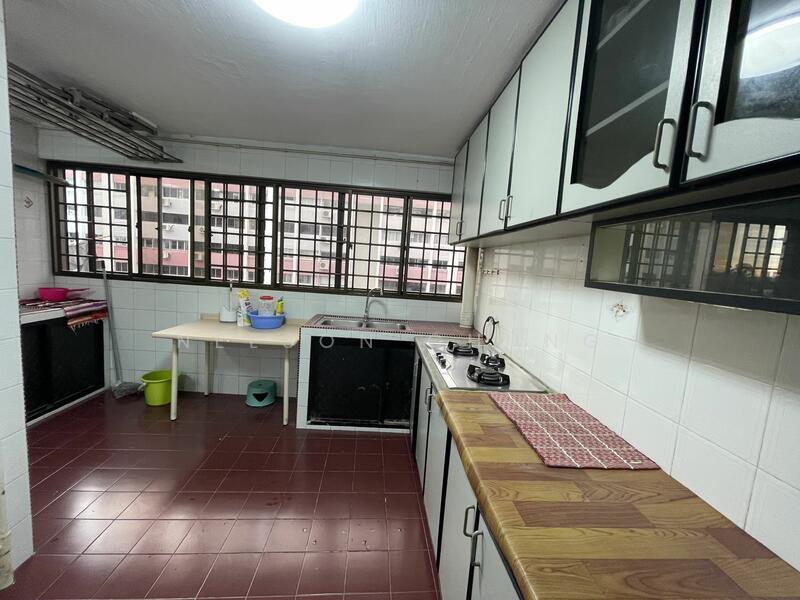 For Rent - 3 Queen's Road