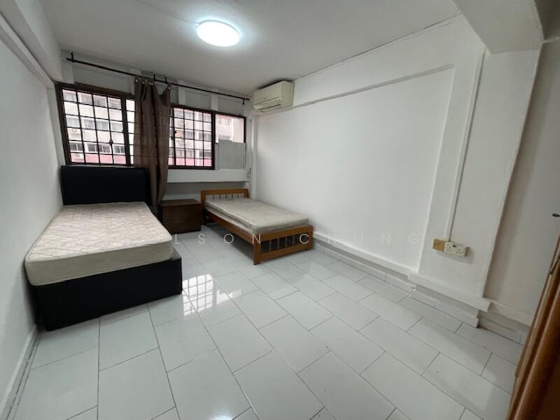 For Rent - 3 Queen's Road