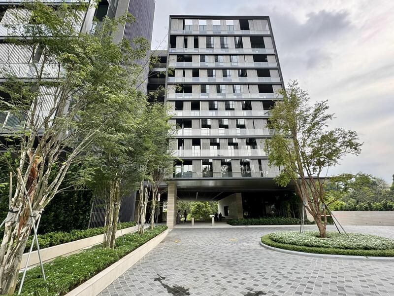 For Sale - 19 Nassim