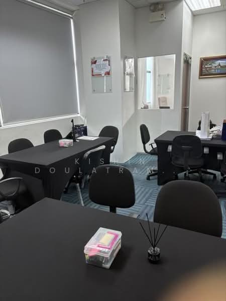 Bizlink Centre, 59 Ubi Avenue 1, 770 sqft, Light Industrial (B1) For Sale, by Kishin Doulatram (Kenny D), 24726034 - CommercialGuru.com.sg