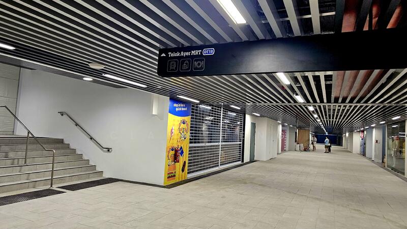 Prime CBD/ Town, Hotel's F&B & Retail Shops (Souvenir, Boutique, Arts, Supermkt, etc), Tg Pagar | South Bridge | Upp Cross, 368 sqft, Other Retail For Rent, by Clara Heng, 24728238 - CommercialGuru.com.sg