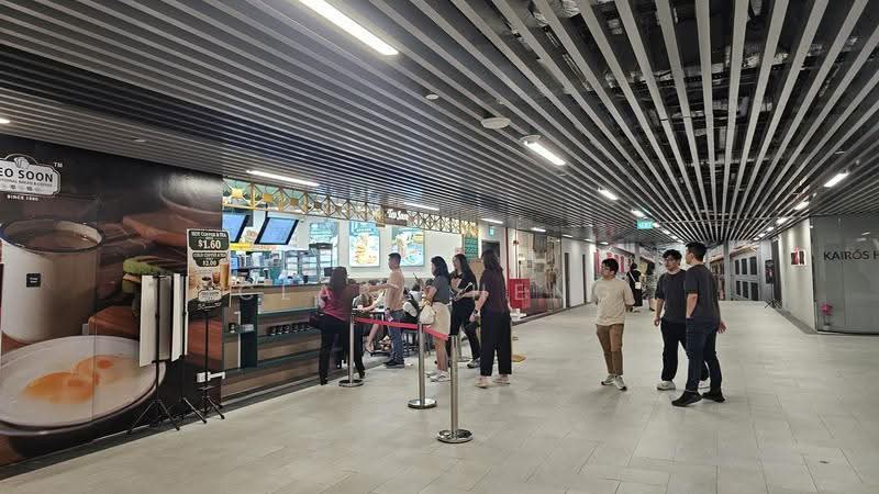 Prime CBD/ Town, Hotel's F&B & Retail Shops (Souvenir, Boutique, Arts, Supermkt, etc), Tg Pagar | South Bridge | Upp Cross, Chinatown / Tanjong Pagar, 1,434 sqft, Other Retail For Rent, by Clara Heng, 24728238 - CommercialGuru.com.sg