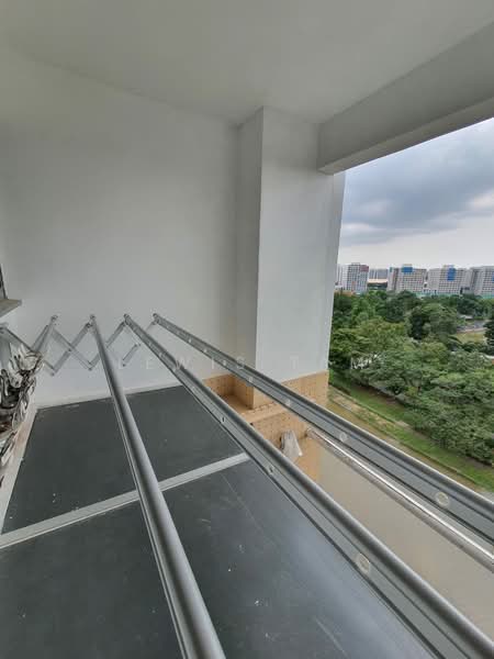418 Pasir Ris Drive 6, 418 Pasir Ris Drive 6, Room Rental, 300 sqft, HDB Flat For Rent, by Lewis Tam, 24728516 - PropertyGuru.com.sg