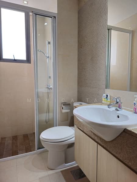 The Linc, 7 Lincoln Road, Room Rental, 110 sqft, Condominium For Rent, by Monica Tan, 24729059 - Common Bathroom 1 - PropertyGuru.com.sg
