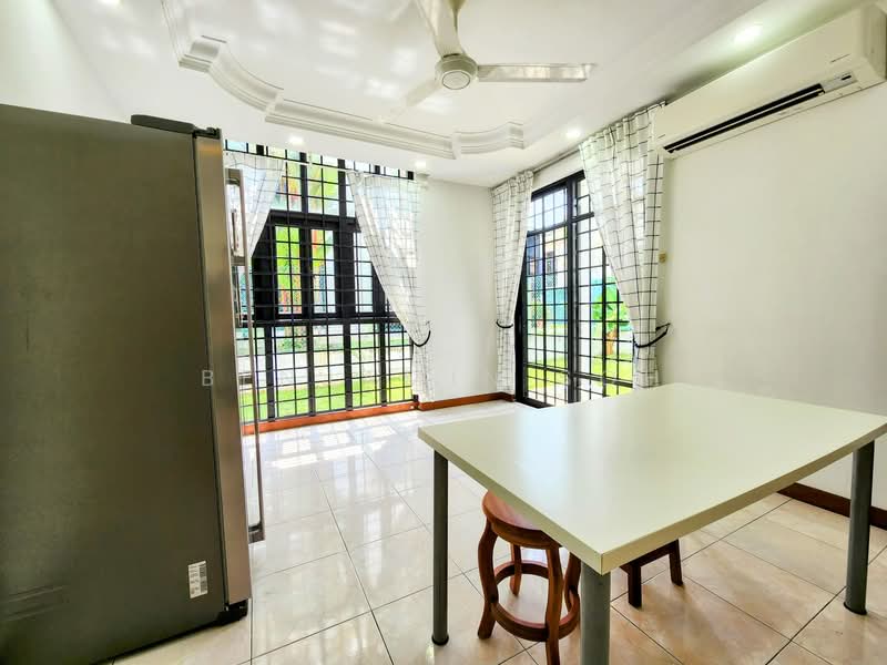 ⭐️RENOVATED⭐️TIMELESS, TASTEFUL APPEAL⭐️SURROUNDED BY AMENITIES⭐️LANDED GENTRY, , 5 Bedrooms, 2,877 sqft, Semi-Detached House For Rent, by Benjamin Soh, 24729722 - PropertyGuru.com.sg