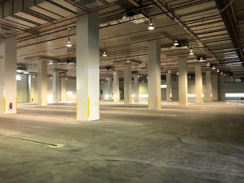 Air Con Immed 8m Clear Jurong, Jurong, 50000 sqft, Warehouse For
