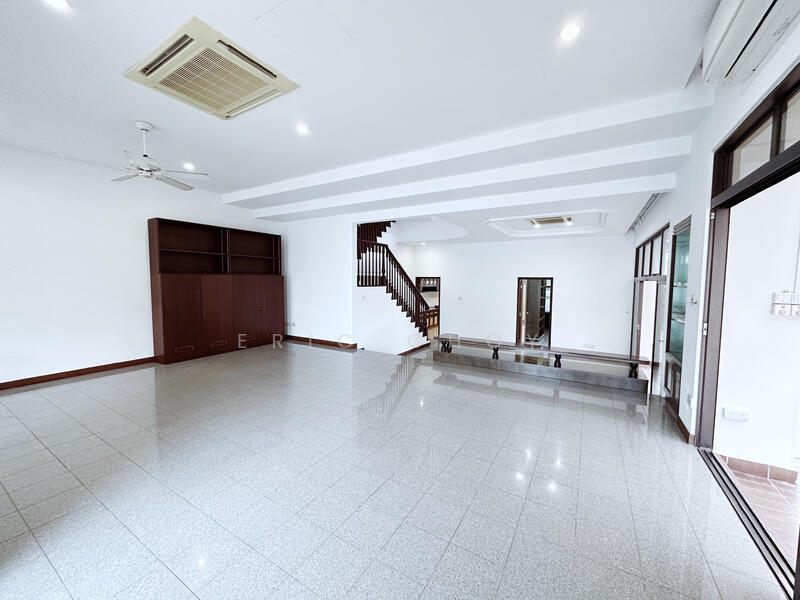 Springleaf Garden, 38 Springleaf Height, 5 Bedrooms, 3,165 sqft, Semi-Detached House For Rent, by Eric Choy, 24730518 - Living Room (2nd Angle) - PropertyGuru.com.sg