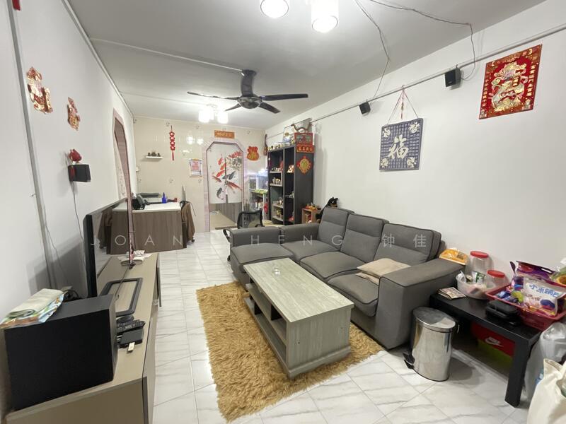 145 Woodlands Street 13 HDB Flat For Sale at S 395,000 PropertyGuru