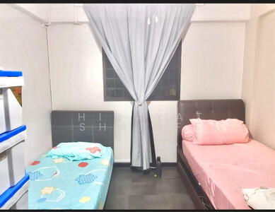 For Rent - 214 Jurong East Street 21