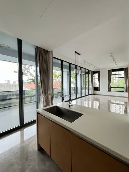 Nouvel 18, 18 Anderson Road, 4 Bedrooms, 2,476 sqft, Condominium For Rent, by Christina Tan, 24733515 - PropertyGuru.com.sg