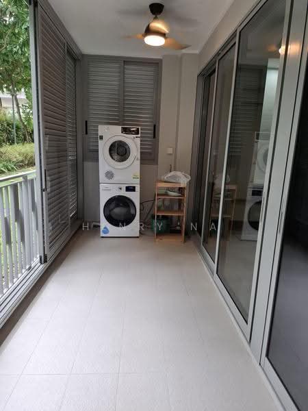 FLO Residence, 7 Punggol Field Walk, Hougang / Punggol / Sengkang, 3 Bedrooms, 1,152 sqft, Condominium For Rent, by Henry Na, 24734347 - Balcony - PropertyGuru.com.sg