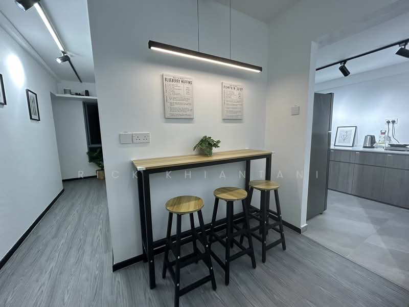 Aquarius By The Park, 17 Bedok Reservoir View, Room Rental, 180 sqft, Condominium For Rent, by Rick Khiantani, 24734554 - PropertyGuru.com.sg