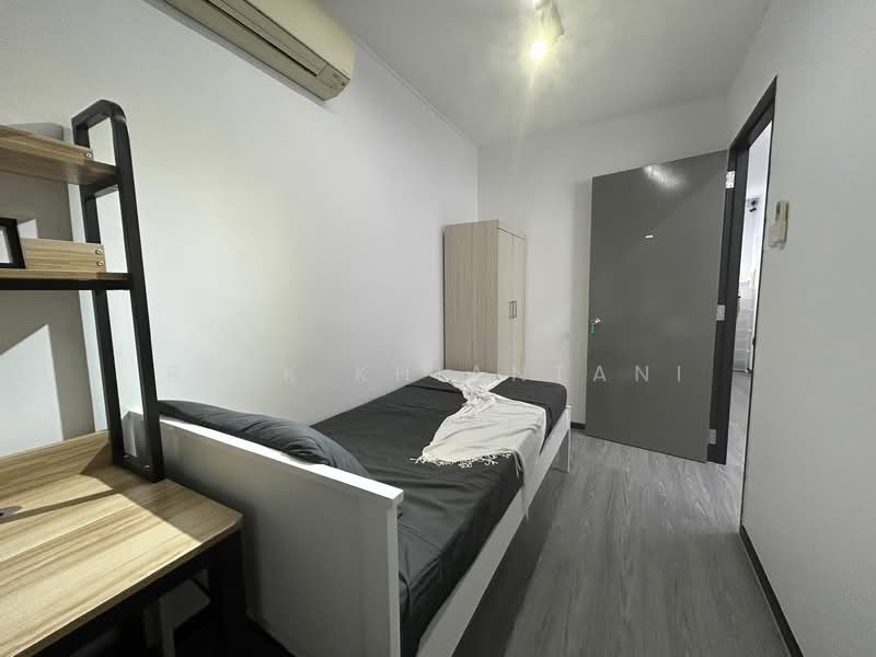 Aquarius By The Park, 17 Bedok Reservoir View, Room Rental, 180 sqft, Condominium For Rent, by Rick Khiantani, 24734554 - PropertyGuru.com.sg