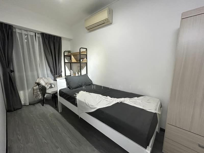 Aquarius By The Park, 17 Bedok Reservoir View, Room Rental, 180 sqft, Condominium For Rent, by Rick Khiantani, 24734554 - PropertyGuru.com.sg