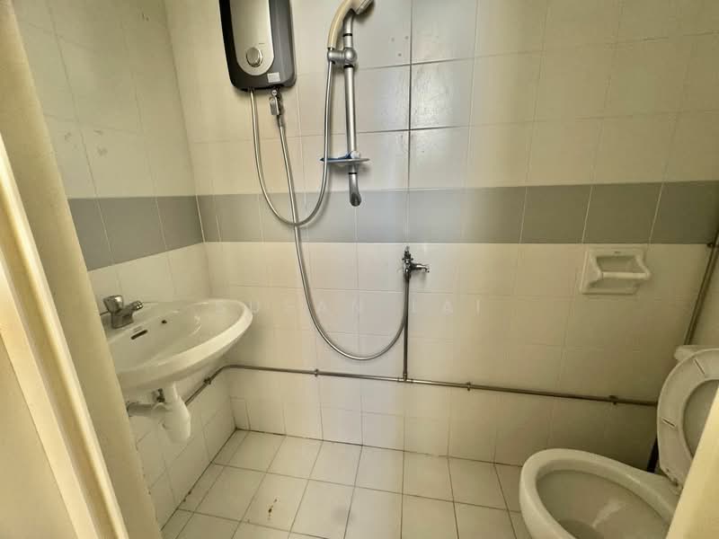 For Rent - Astoria Park