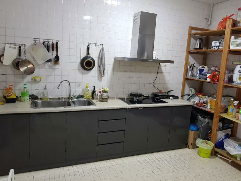 Minbu Villa, 56 Minbu Road, Room Rental, 130 sqft, Apartment For Rent, by RICHARD LIM CHENG KWANG, 24735346 - PropertyGuru.com.sg