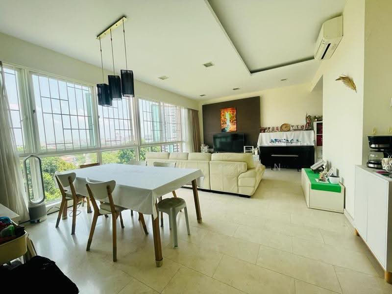 Goldenhill Park Condo, 60 Mei Hwan Drive, 3 Bedrooms, 1,313 sqft, Condominium For Rent, by Treena Huan, 24735501 - PropertyGuru.com.sg