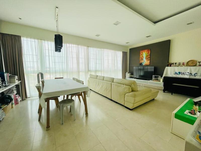 Goldenhill Park Condo, 60 Mei Hwan Drive, 3 Bedrooms, 1,313 sqft, Condominium For Rent, by Treena Huan, 24735501 - PropertyGuru.com.sg