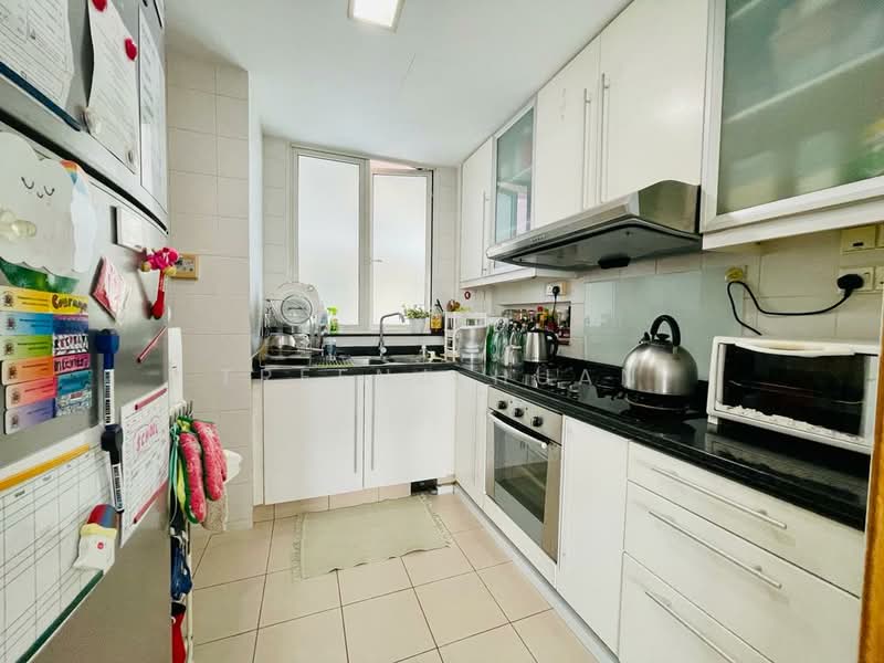 Goldenhill Park Condo, 60 Mei Hwan Drive, 3 Bedrooms, 1,313 sqft, Condominium For Rent, by Treena Huan, 24735501 - PropertyGuru.com.sg