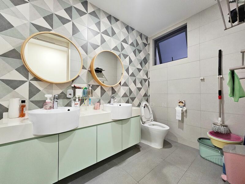 Modern 2 Storey Terrace @ Sennette Estate, Renovated, Mulberry/ Belimbing/ Chempaka Ave, Macpherson / Potong Pasir, 4 Bedrooms, 2,100 sqft, Terraced House For Sale, by Audrey Wong, 24735922 - PropertyGuru.com.sg