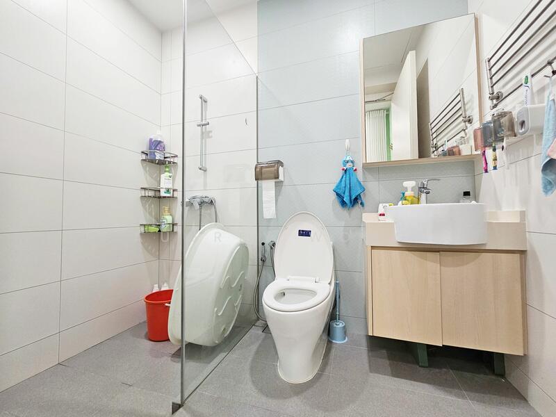 Modern 2 Storey Terrace @ Sennette Estate, Renovated, Mulberry/ Belimbing/ Chempaka Ave, Macpherson / Potong Pasir, 4 Bedrooms, 2,100 sqft, Terraced House For Sale, by Audrey Wong, 24735922 - PropertyGuru.com.sg