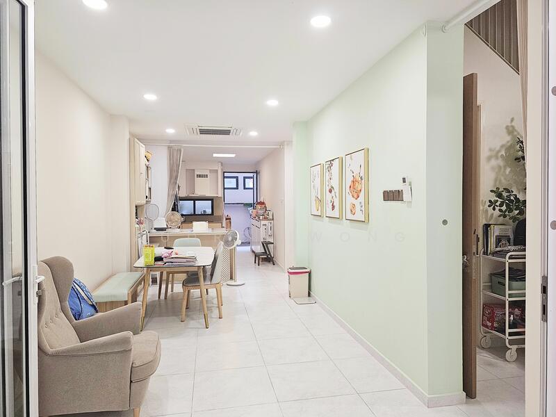 Modern 2 Storey Terrace @ Sennette Estate, Renovated, Mulberry/ Belimbing/ Chempaka Ave, Macpherson / Potong Pasir, 4 Bedrooms, 2,100 sqft, Terraced House For Sale, by Audrey Wong, 24735922 - PropertyGuru.com.sg