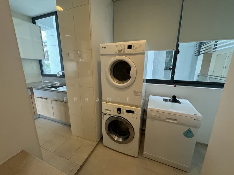 Rivergate, 99 Robertson Quay, 3 Bedrooms, 1,539 sqft, Condominium For Rent, by Stephanie Yong, 24735930 - PropertyGuru.com.sg