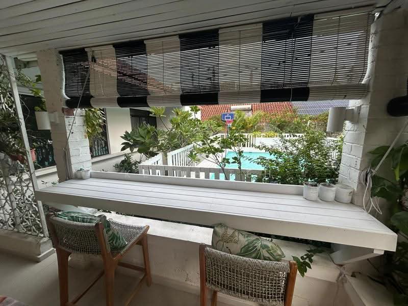 Charming Single Sty Bungalow@ Holland, Holland road, mount Sinai, Dover, Tanglin / Holland / Bukit Timah, 4 Bedrooms, 2,300 sqft, Detached House For Rent, by Keith Teh, 24736546 - Balcony - PropertyGuru.com.sg