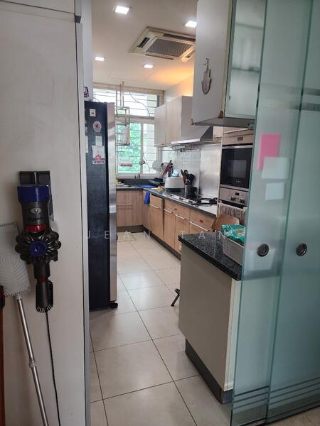 The Botanic on Lloyd, 35 Lloyd Road, 4 Bedrooms, 2,077 sqft, Condominium For Rent, by Jean Tan, 24736723 - PropertyGuru.com.sg