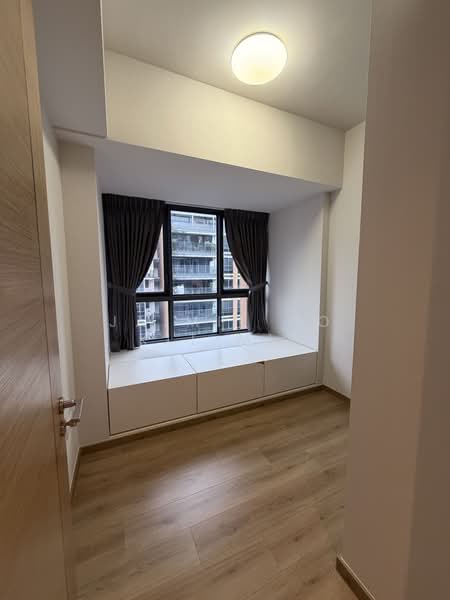 Coco Palms, 33 Pasir Ris Grove, 2 Bedrooms, 753 sqft, Condominium For Rent, by Jaimie Ho Kit Mie, 24737012 - PropertyGuru.com.sg