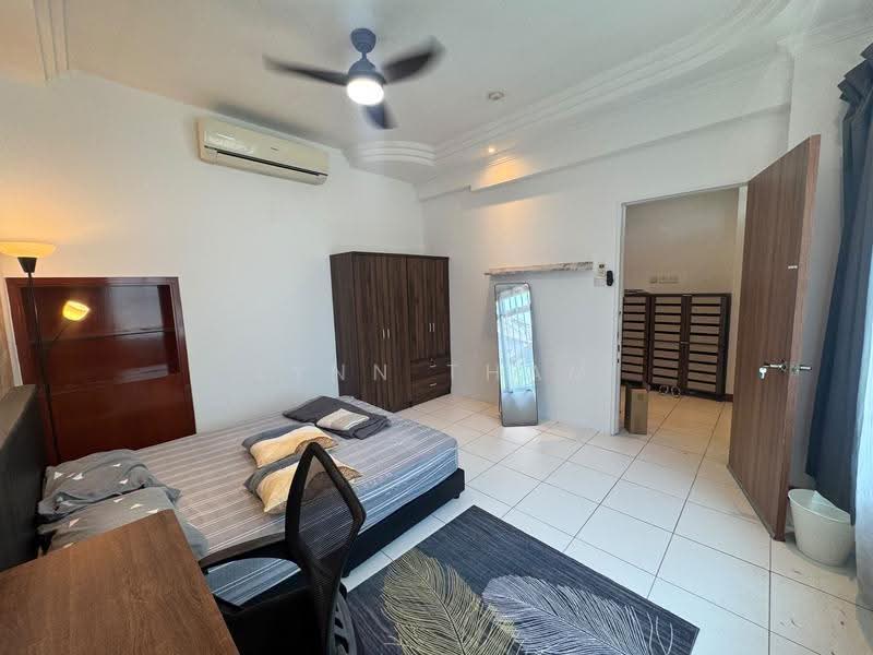 The Springfield, 111 Chempaka Kuning Link, Bedok / Upper East Coast, Room Rental, 250 sqft, Terraced House For Rent, by Lynn Tham, 24737687 - Bedroom - PropertyGuru.com.sg