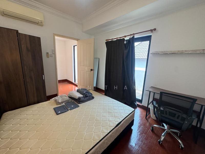 The Springfield, 111 Chempaka Kuning Link, Bedok / Upper East Coast, Room Rental, 200 sqft, Terraced House For Rent, by Lynn Tham, 24737717 - Bedroom - PropertyGuru.com.sg