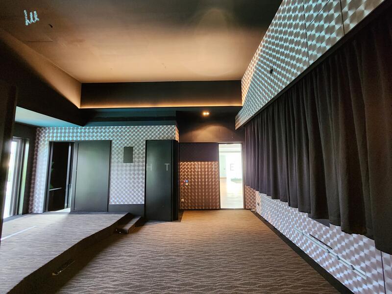 For Rent - The Atrium House of Bukit Timah. Full of Natural Light!Professional Cinema Room