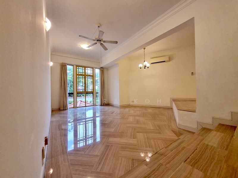 Orange Regency, 101 Fernhill Road, 4 Bedrooms, 1,776 sqft, Apartment For Rent, by Clara Koh, 24738116 - PropertyGuru.com.sg