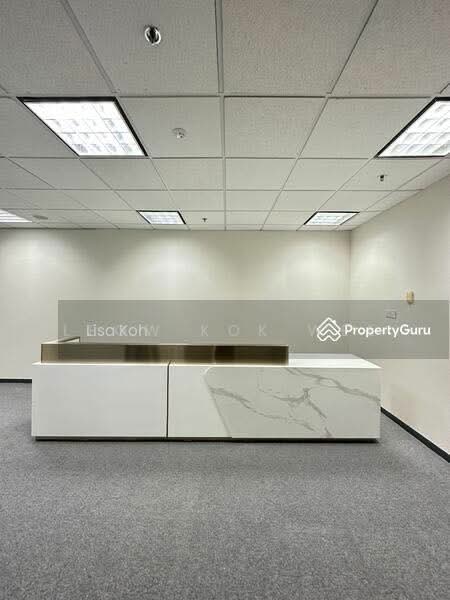 High floor sea view fitted office @ Temasek boulvard, Temasek boulevard, City Hall / Clarke Quay, 2,454 sqft, Office For Rent, by Leow Kok Wee, 24738239 - CommercialGuru.com.sg