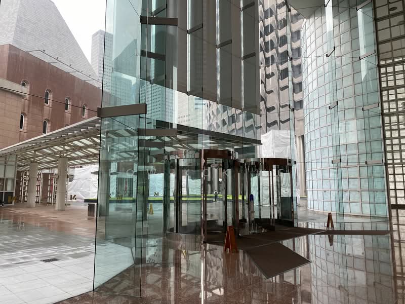High floor sea view fitted office @ Temasek boulvard, Temasek boulevard, City Hall / Clarke Quay, 2,454 sqft, Office For Rent, by Leow Kok Wee, 24738239 - CommercialGuru.com.sg