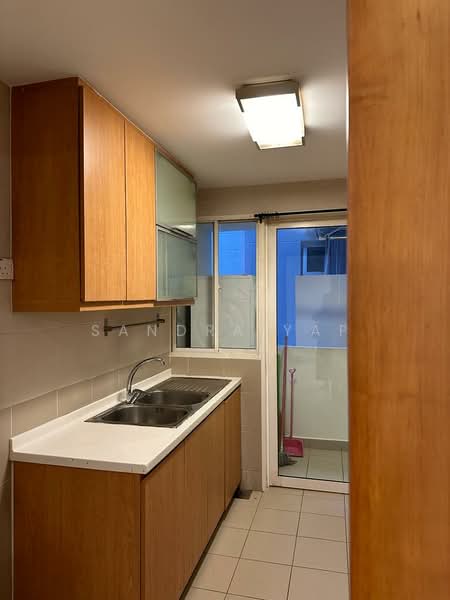 Changi Rise Condo, 2 Simei Rise, 3 Bedrooms, 1,130 sqft, Condominium For Rent, by Sandra Yap, 24738610 - PropertyGuru.com.sg