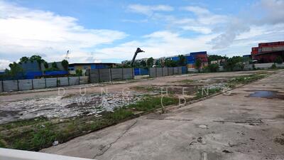 For Rent - ✅ Open Yard | From 3ksf - 25ksf | Various Sizes ✅