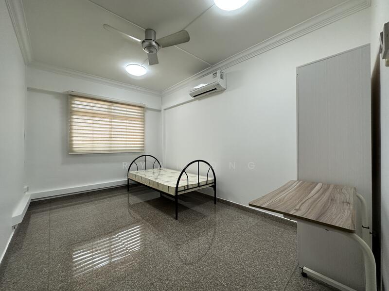 70 Redhill Close, 70 Redhill Close, Room Rental, 200 sqft, HDB Flat For