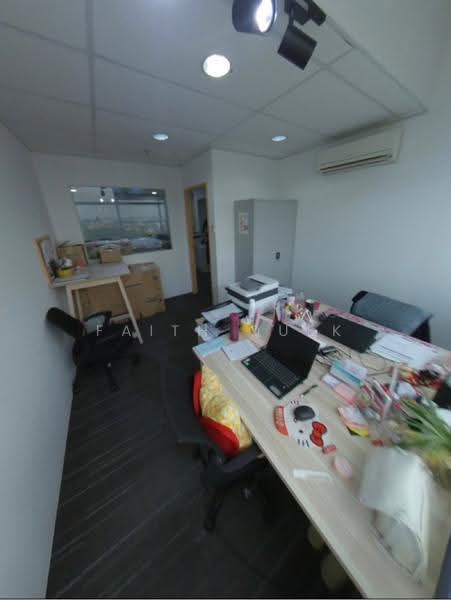 Wcega Tower, 21 Bukit Batok Crescent, Dairy Farm / Bukit Panjang / Choa Chu Kang, 958 sqft, Light Industrial (B1) For Rent, by Faith Quek, 24739701 - CommercialGuru.com.sg